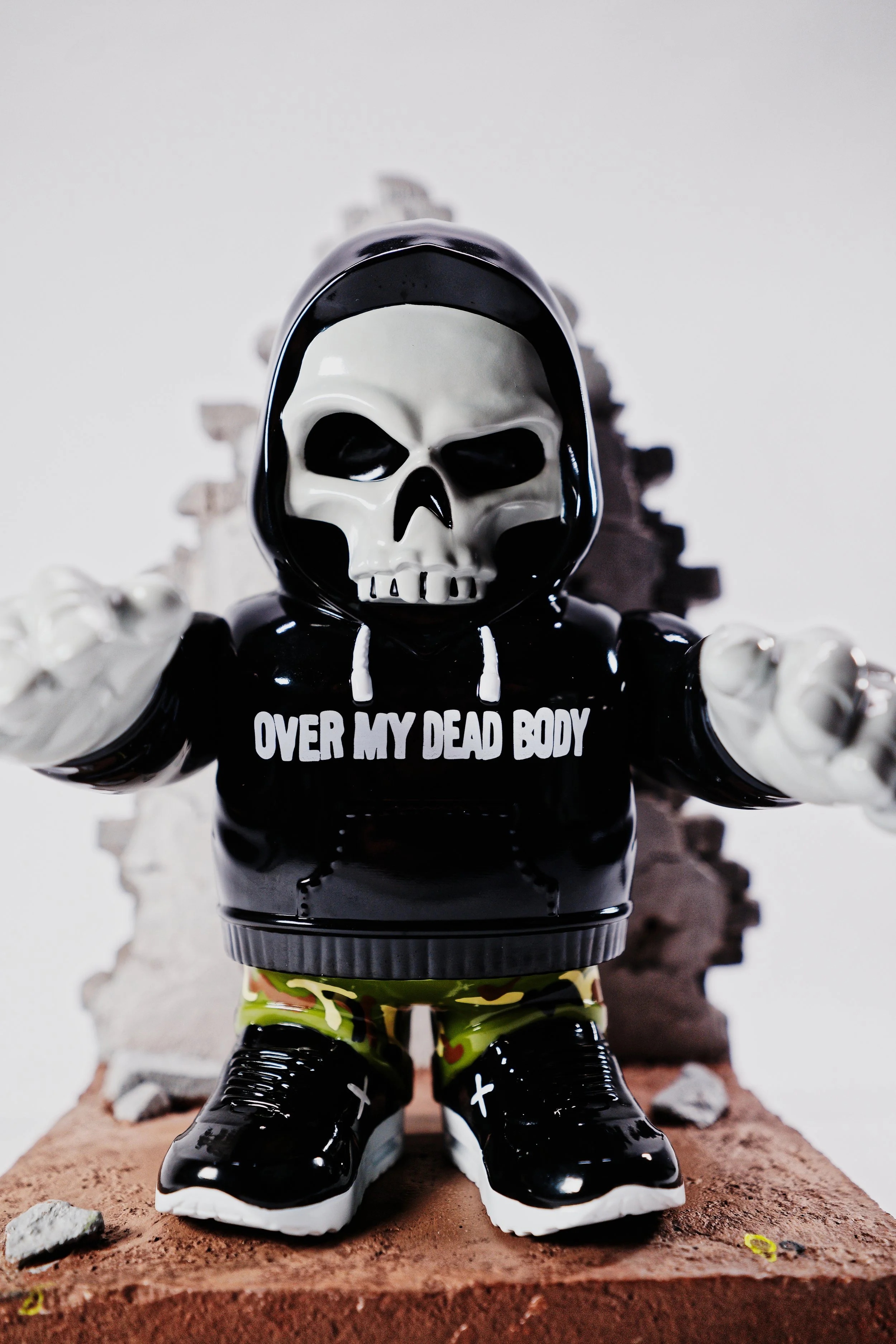 CHIBINAUTS: SKULLRIZER PINK TITANIUM 002 — Scum Pit Toys